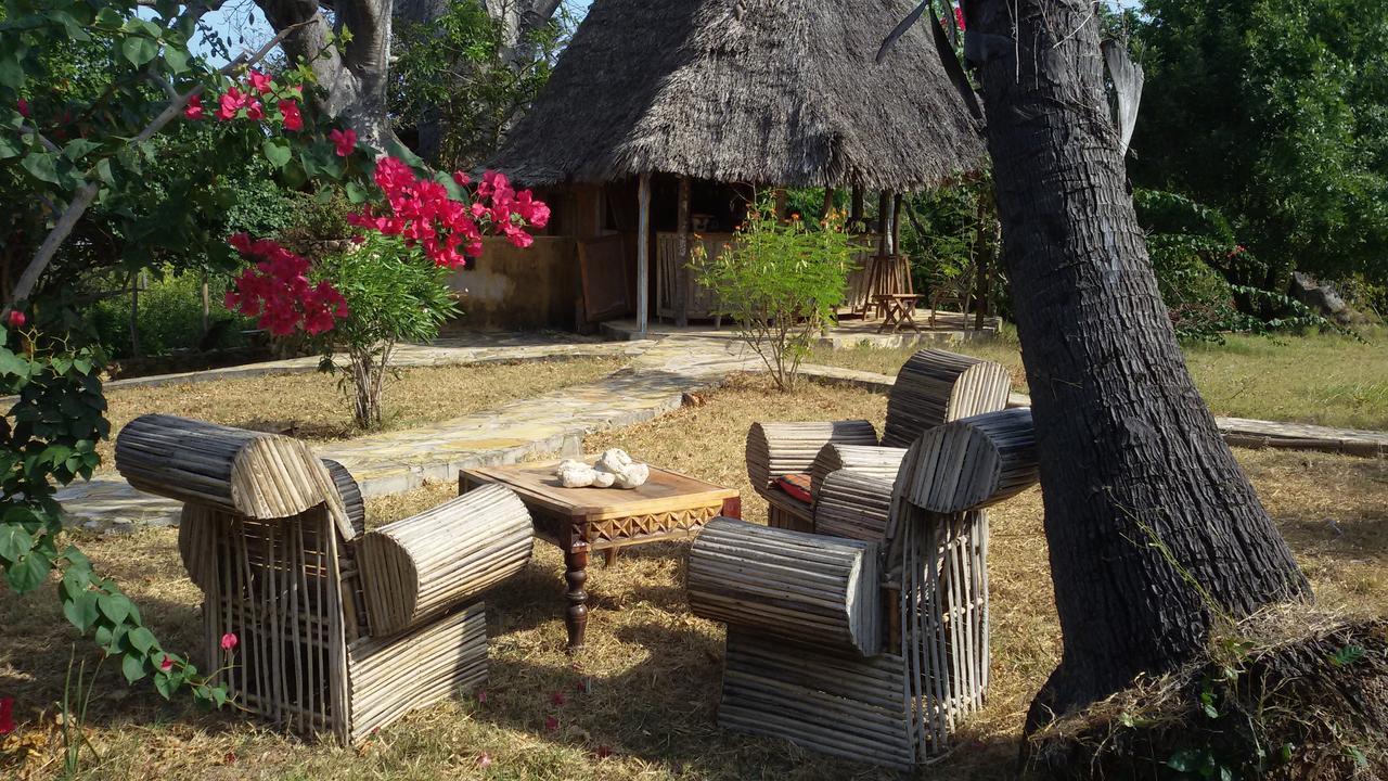 Bahari Pori Resort Pangani Exteriör bild